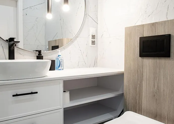 Letnica Free Private Parking